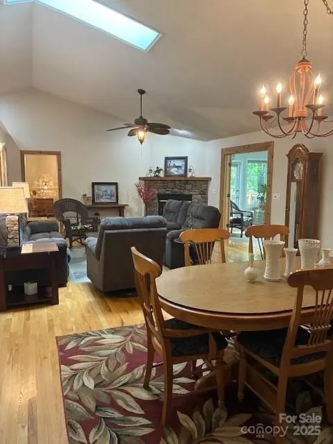 23 Dvga Ct, Brevard, NC 28712 photo 12