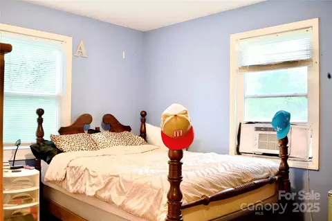 2379 Pea Ridge Rd, Mill Spring, NC 28756 photo 9