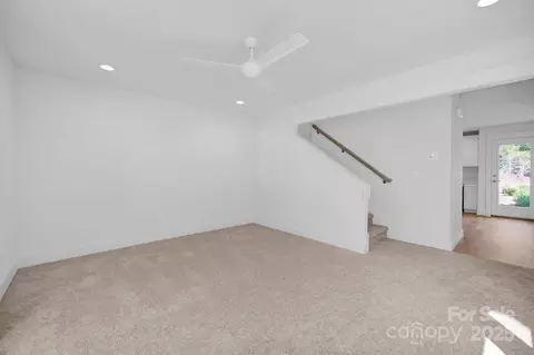 Living - 205 Davidson Gateway Dr, Davidson, NC 28036 photo 1 of 3