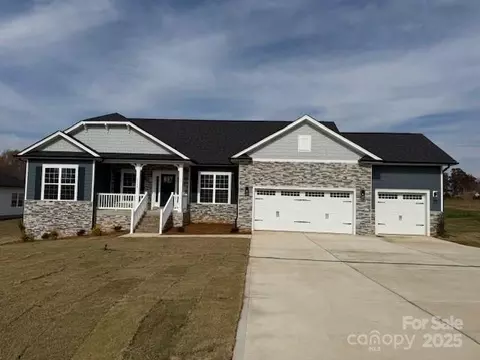 1150 Gardenia 8 Dr #8, Mount Ulla, NC 28125