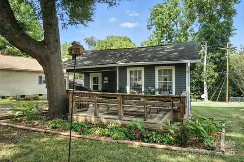405 Linestowe Dr, Belmont, NC 28012