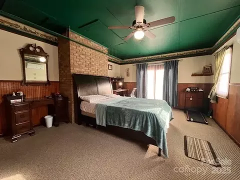 90 Long St, Marion, NC 28752 photo 13