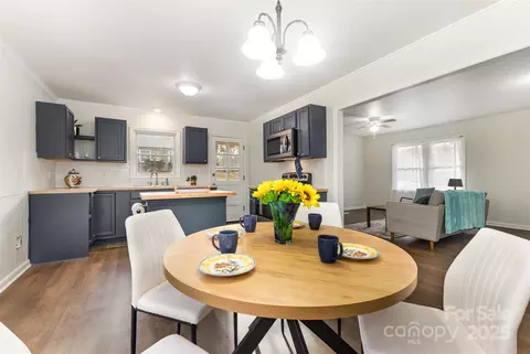 31 Southbrook Dr, York, SC 29745