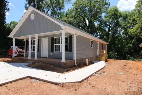 1147 Sanders St, Rock Hill, SC 29732