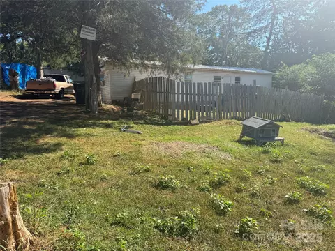 508 Elizabeth Dr, Gastonia, NC 28052