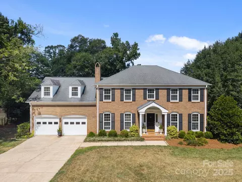 7800 Quail Hill Rd, Charlotte, NC 28210