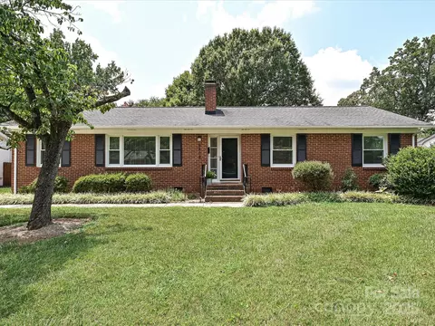 5408 Valley Forge Rd, Charlotte, NC 28210