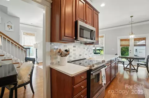 Kitchen - 3281 Richards Xing, Fort Mill, SC 29708 photo 4 of 6