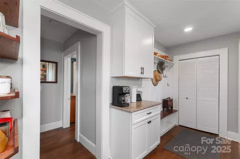 Entry Way - 331 Painter St, Canton, NC 28716 photo 1 of 1