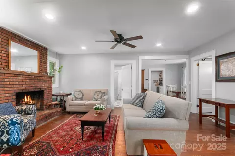 Living - 331 Painter St, Canton, NC 28716 photo 2 of 3