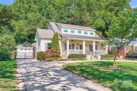 3826 Haven Dr, Charlotte, NC 28209