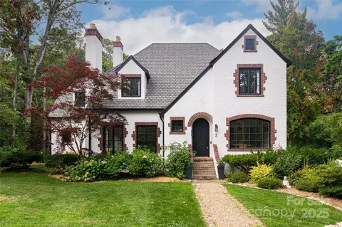 3 Lone Pine Rd, Biltmore Forest, NC 28803