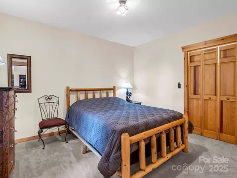 Bedroom - 537 Summit Pkwy, Bostic, NC 28018 photo 3 of 4