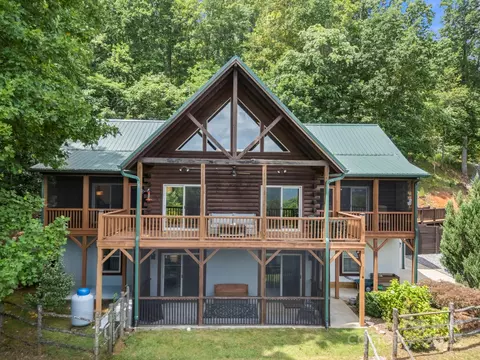 Exterior - 537 Summit Pkwy, Bostic, NC 28018 photo 2 of 9
