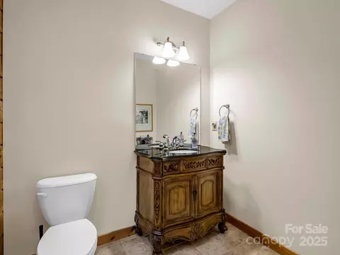 Bath - 537 Summit Pkwy, Bostic, NC 28018 photo 4 of 5