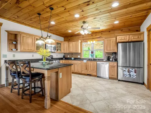 Kitchen - 537 Summit Pkwy, Bostic, NC 28018 photo 1 of 2