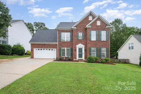 2000 Linstead Dr, Indian Trail, NC 28079