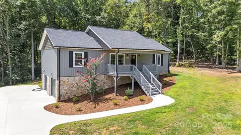 2349 Ellen 27 St #27, Granite Falls, NC 28630