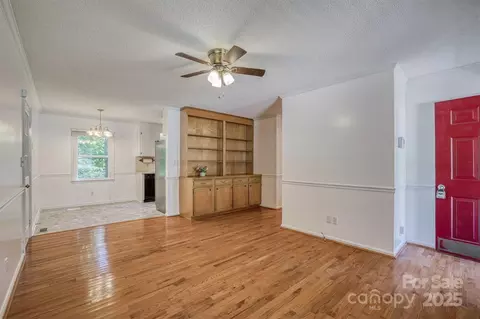 Living - 3318 Danial St, Conover, NC 28613 photo 3 of 3