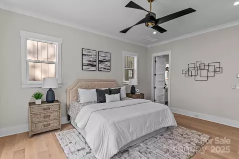 Bedroom - 827 Naples Dr, Davidson, NC 28036 photo 3 of 7