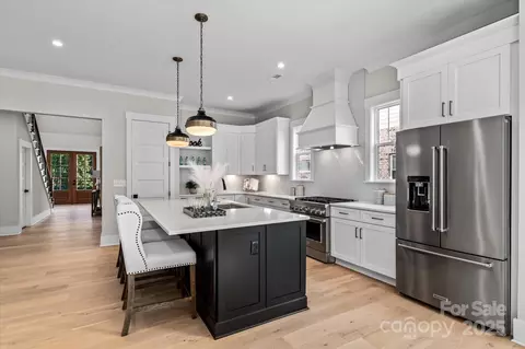 Kitchen - 827 Naples Dr, Davidson, NC 28036 photo 2 of 6