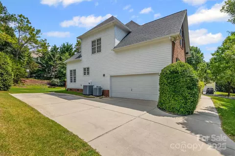 3052 River Bend Dr, Tega Cay, SC 29708 photo 43