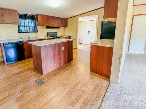 Kitchen - 356 Brooks Road Ext, Bostic, NC 28018 photo 1 of 2