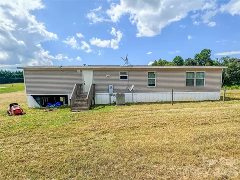 Exterior - 356 Brooks Road Ext, Bostic, NC 28018 photo 2 of 6