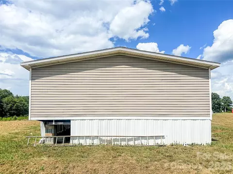Exterior - 356 Brooks Road Ext, Bostic, NC 28018 photo 3 of 6