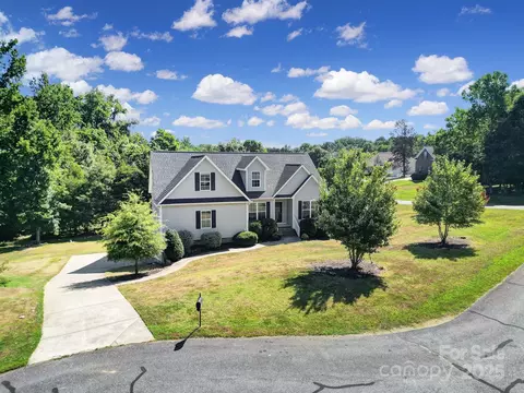 2708 Barwick Ln, Rock Hill, SC 29730