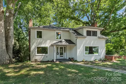 300 Patton St, Morganton, NC 28655