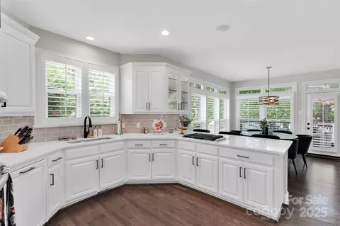 Kitchen - 16216 Walcot Ln, Cornelius, NC 28031 photo 1 of 2