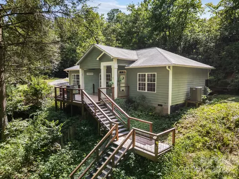 276 Tee Smith Dr, Pisgah Forest, NC 28768