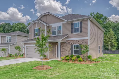 2212 Silverbell Ln, Stanley, NC 28164