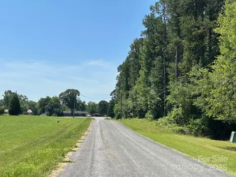 0 Brandon 5-8 Dr #5-8, Claremont, NC 28610