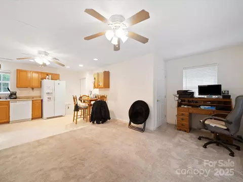 Living - 6819 Prospect Pointe Dr, Monroe, NC 28112 photo 1 of 4
