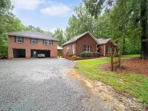 Exterior - 6819 Prospect Pointe Dr, Monroe, NC 28112 photo 10 of 12