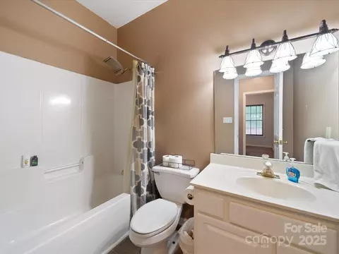 Bath - 6819 Prospect Pointe Dr, Monroe, NC 28112 photo 5 of 7