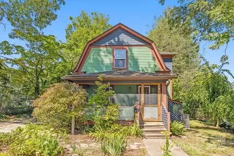 40 Tremont St, Asheville, NC 28806