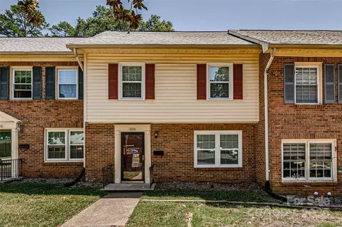4705 Old Lantern Way, Charlotte, NC 28212
