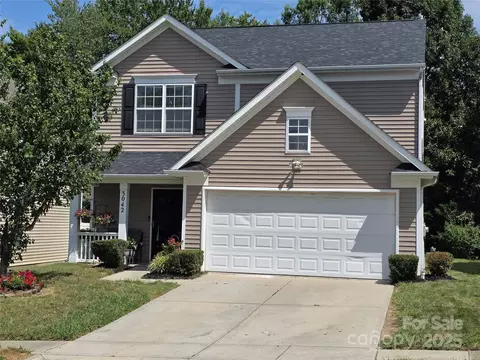 3042 Ernest Russell Ct, Charlotte, NC 28269