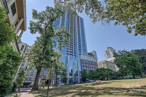 210 N Church 2013 St #2013, Charlotte, NC 28202