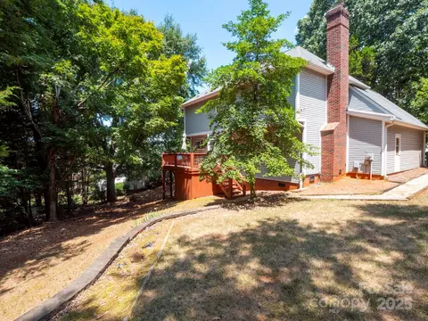 7429 Rock Island Rd, Charlotte, NC 28278