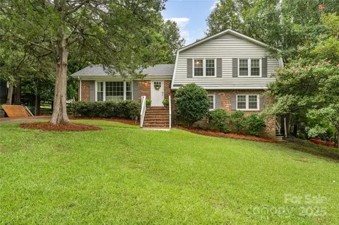 8229 Tifton Rd, Charlotte, NC 28226