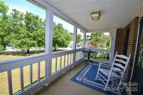 305 Sexton St, Kannapolis, NC 28081 photo 5