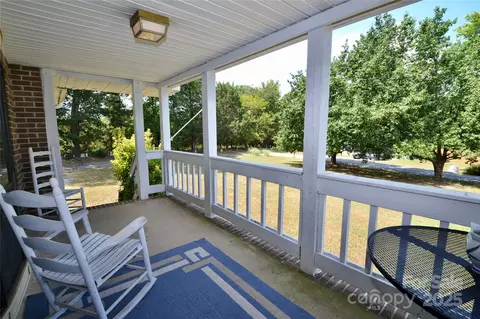 305 Sexton St, Kannapolis, NC 28081 photo 6