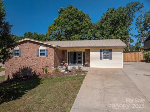 109 White Rock Rd, Grover, NC 28073