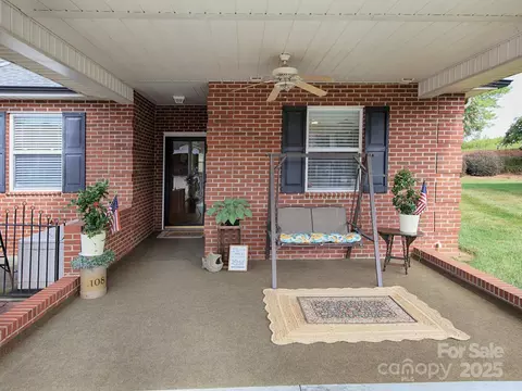 3889 Sage Ct, Denver, NC 28037 photo 3