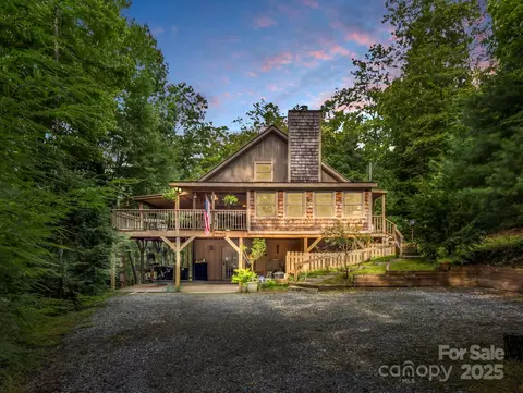 656 Cardinal Rd, Brevard, NC 28712