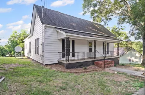 613 Watts St, Albemarle, NC 28001